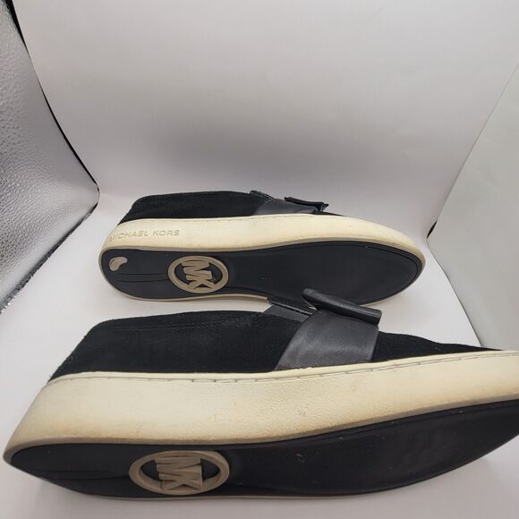 Women's Michael Kors Size 8 slip-on shoe black/white with bow - Picture 9 of 12